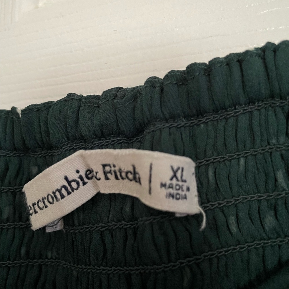 Abercrombie & Fitch Forest Green & White Speckled Terrazo Cropped Blouse size XL - Picture 4 of 12